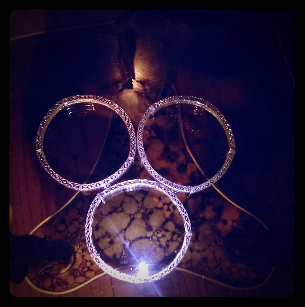 Silver braclets NEVER WORN OUT ONLY TRIED ON